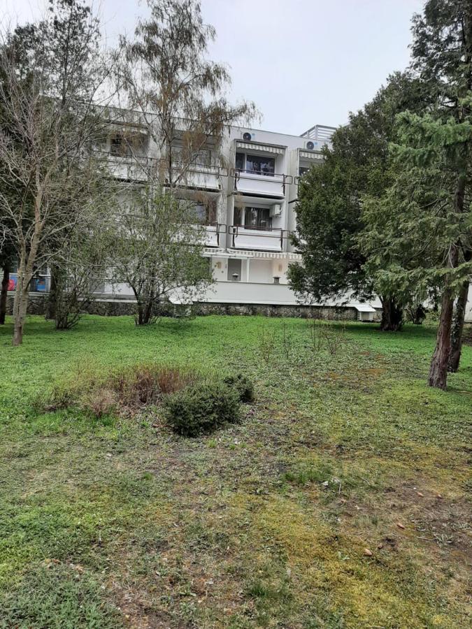 Clara Apartman Csopak Zewnętrze zdjęcie